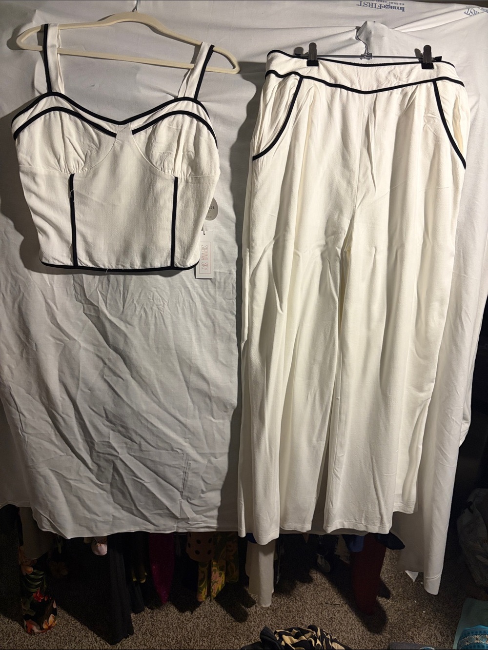 Senna Sky Wide Leg Two-Piece Set White XL Like New
